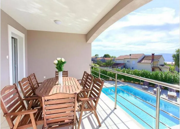 וילה Cozy With Pool
